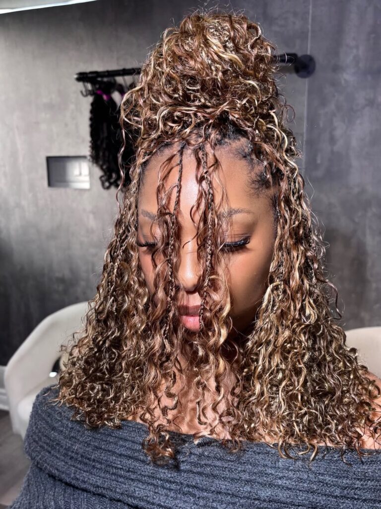 deep wave honey blonde boho bob knotless braids